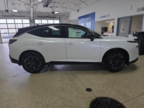 2025 Nissan Murano Platinum