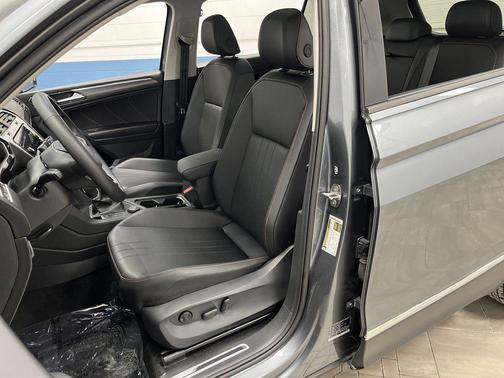 2024 Volkswagen Tiguan 2.0T Wolfsburg Edition