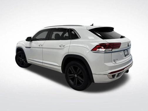 2022 Volkswagen Atlas Cross Sport 3.6L V6 SEL R-Line