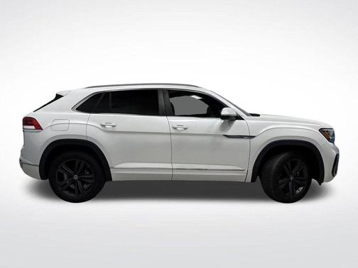 2022 Volkswagen Atlas Cross Sport 3.6L V6 SEL R-Line