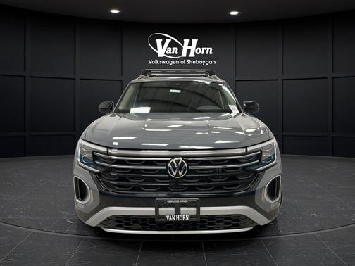 Pure Gray 2024 Volkswagen Atlas 2.0T SEL