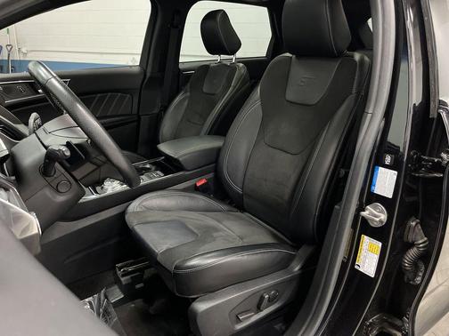 2020 Ford Edge ST