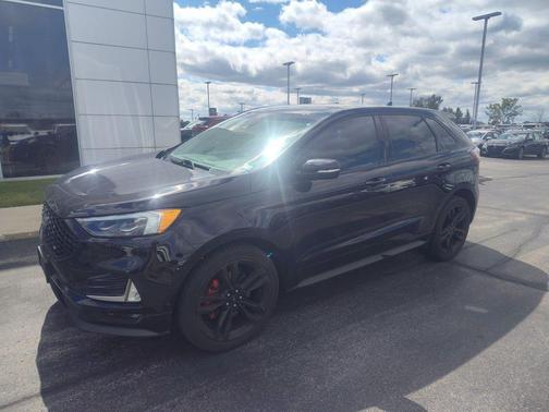 2020 Ford Edge ST