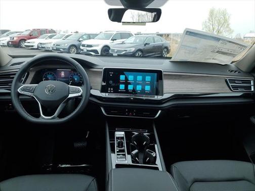 2025 Volkswagen Atlas 2.0T SEL
