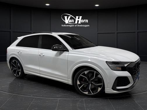 2023 Audi RS Q8 4.0T
