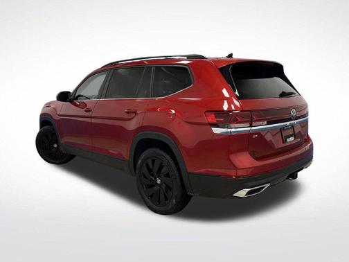 2025 Volkswagen Atlas 2.0T SE w/Technology 4MOTION