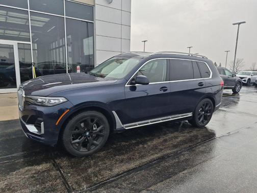 2022 BMW X7 xDrive40i