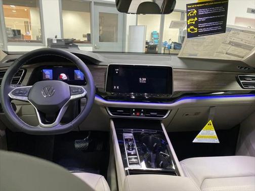 2025 Volkswagen Atlas 2.0T SEL