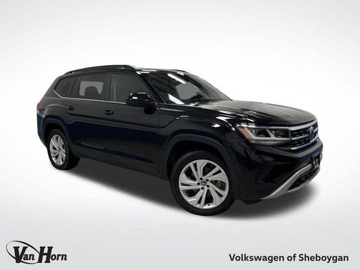 2022 Volkswagen Atlas 2.0T SE w/Technology 4MOTION