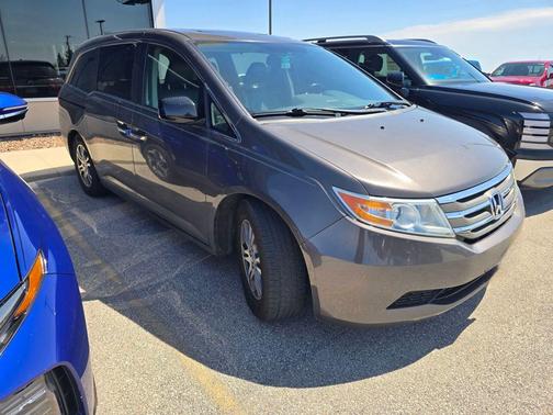 Polished Metal Metallic 2012 Honda Odyssey EX-L