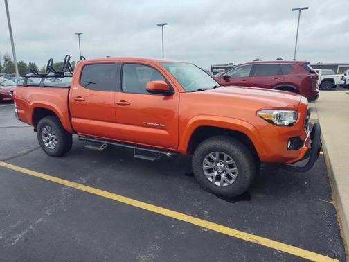 2017 Toyota Tacoma SR5