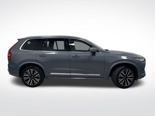 2023 Volvo XC90 Recharge Plug-In Hybrid T8 Plus 6-Seater