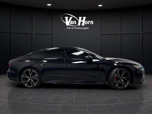 2023 Audi RS 7 4.0T