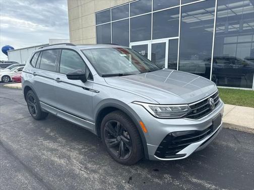 2024 Volkswagen Tiguan 2.0T SE R-Line Black 4MOTION