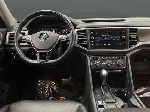 2019 Volkswagen Atlas 2.0T SE w/Technology