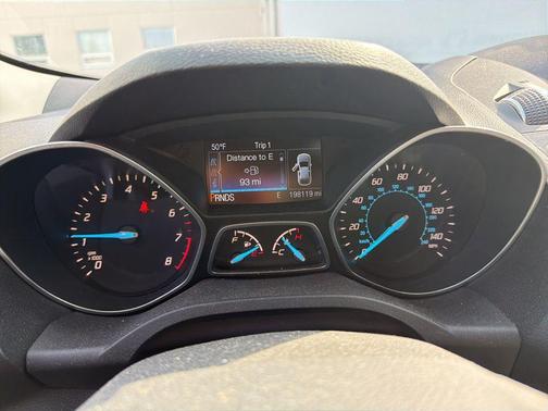 Magnetic 2015 Ford Escape Titanium