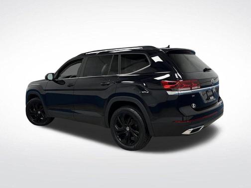 2022 Volkswagen Atlas 2.0T SE w/Technology