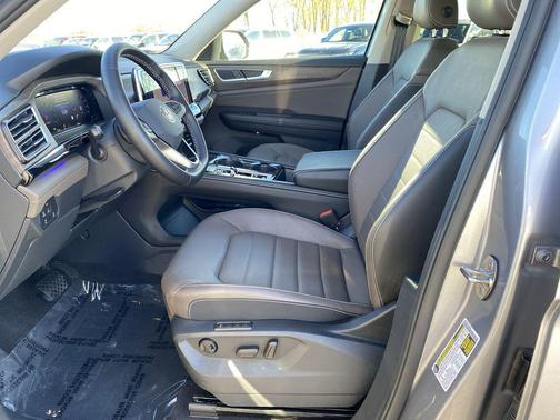 2024 Volkswagen Atlas 2.0T SEL