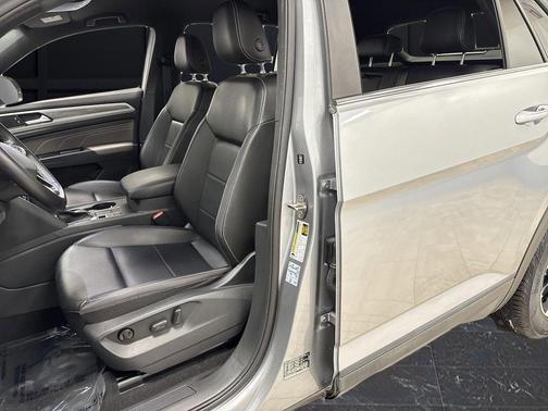 2021 Volkswagen Atlas Cross Sport 2.0T SE