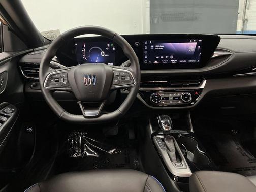 2024 Buick Envista Sport Touring FWD