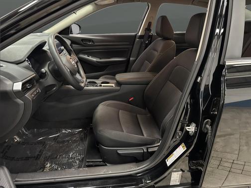 2025 Nissan Altima S FWD