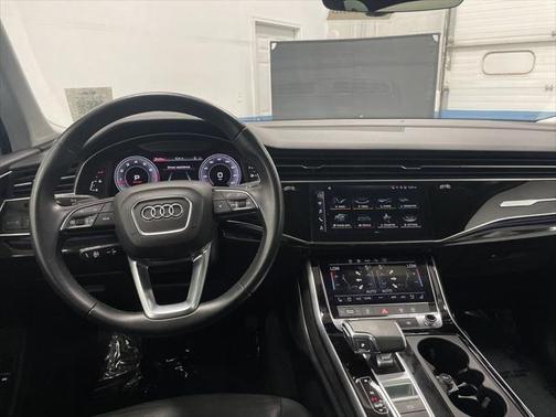 2021 Audi Q7 55 Premium Plus