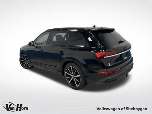 2021 Audi Q7 55 Premium Plus