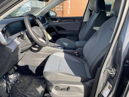 2025 Volkswagen Tiguan 2.0T SE 4MOTION