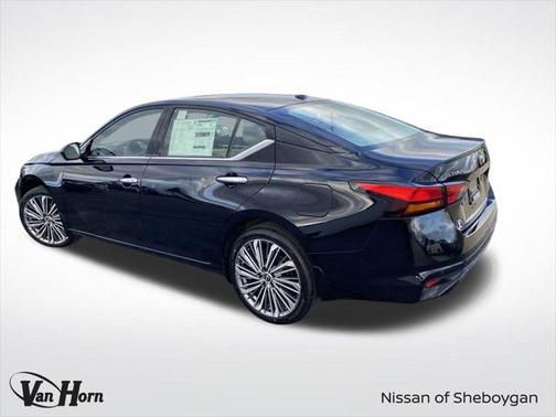 2025 Nissan Altima 2.5 SL