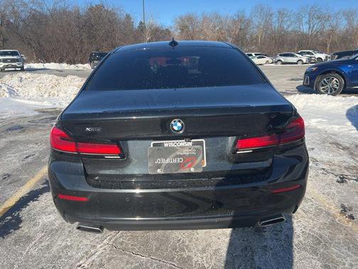 2021 BMW 530 xDrive