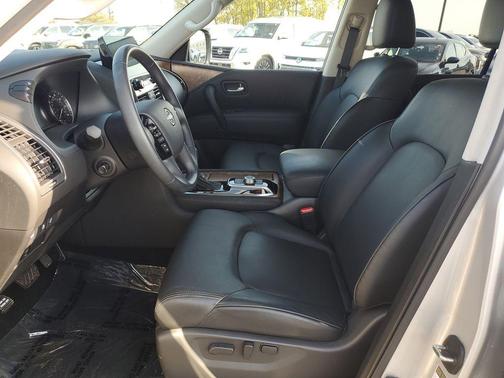 2024 Nissan Armada SL 4WD