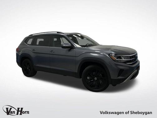 2022 Volkswagen Atlas 3.6L SE w/Technology