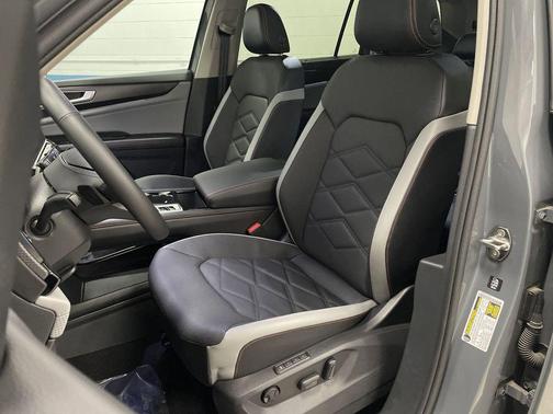 2024 Volkswagen Atlas 2.0T SEL