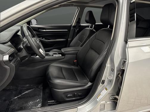 2025 Nissan Altima 2.5 SL