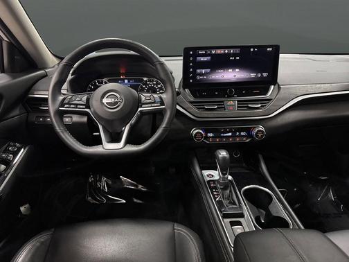 2025 Nissan Altima 2.5 SL