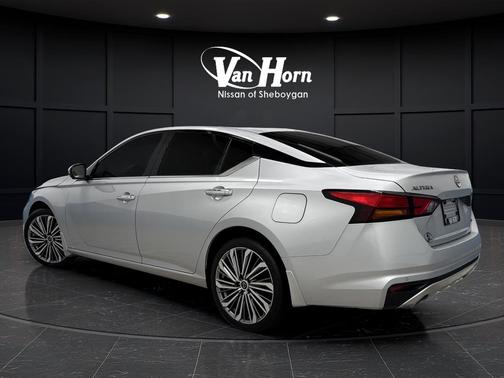 2025 Nissan Altima 2.5 SL