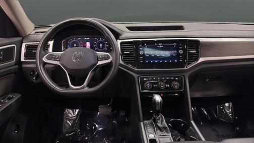 2023 Volkswagen Atlas 3.6L SE w/Technology