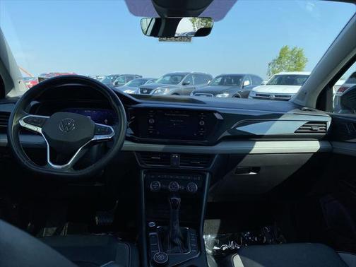 2022 Volkswagen Taos 1.5T SEL