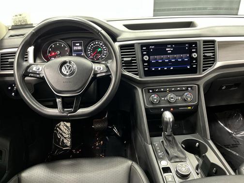 2019 Volkswagen Atlas 3.6L SE w/Technology