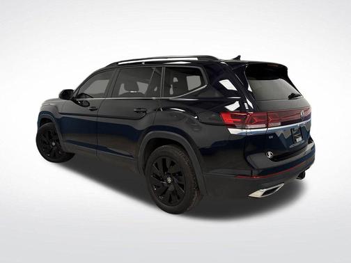 2024 Volkswagen Atlas 2.0T SE w/Technology 4MOTION