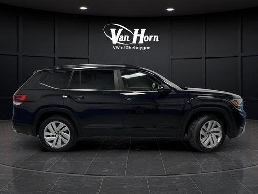 2021 Volkswagen Atlas 3.6L SE w/Technology