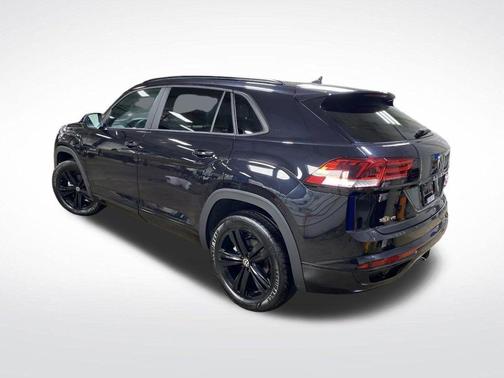 2023 Volkswagen Atlas Cross Sport 3.6L V6 SEL R-Line