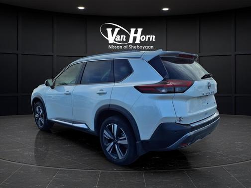 2022 Nissan Rogue SL