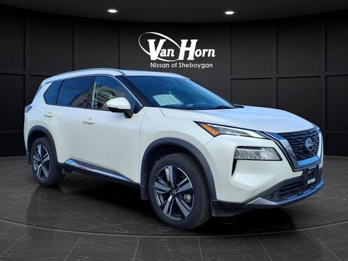 2022 Nissan Rogue SL