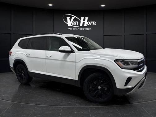 2022 Volkswagen Atlas 2.0T SE w/Technology