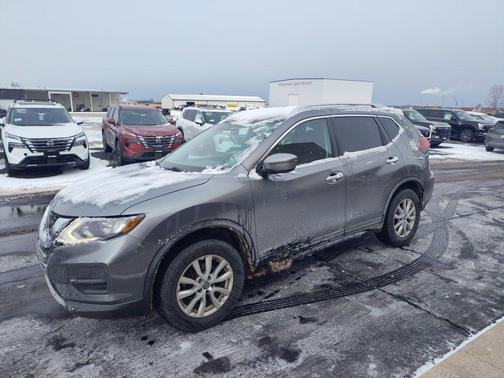 2018 Nissan Rogue SV