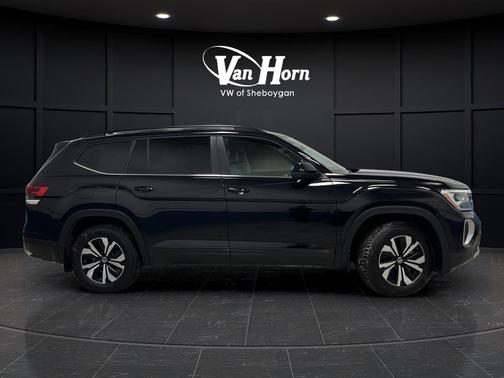 2024 Volkswagen Atlas 2.0T SE