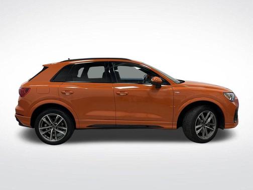 2024 Audi Q3 45 S line Premium Plus
