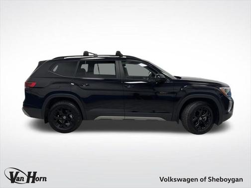 2024 Volkswagen Atlas 2.0T SE w/Technology 4MOTION