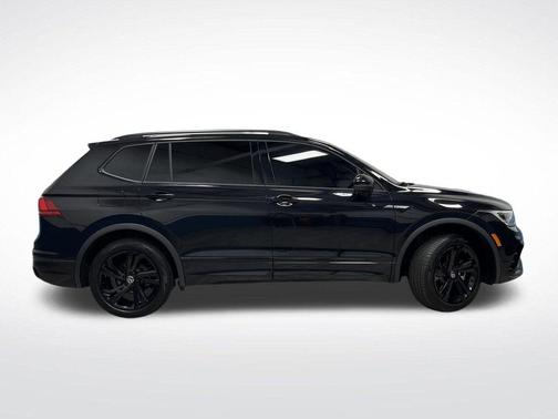 2024 Volkswagen Tiguan 2.0T SE R-Line Black 4MOTION